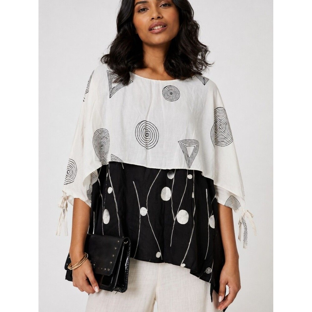 Abstract Black White Layered Tunic Top Handkerchief Hem Tie Sleeve Women's M/L